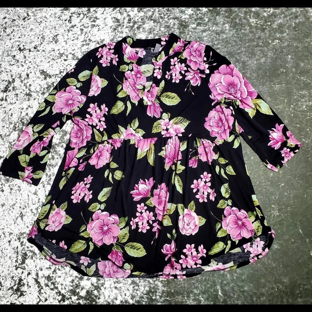 Honeyme Curvy Floral‎ Flowy Top